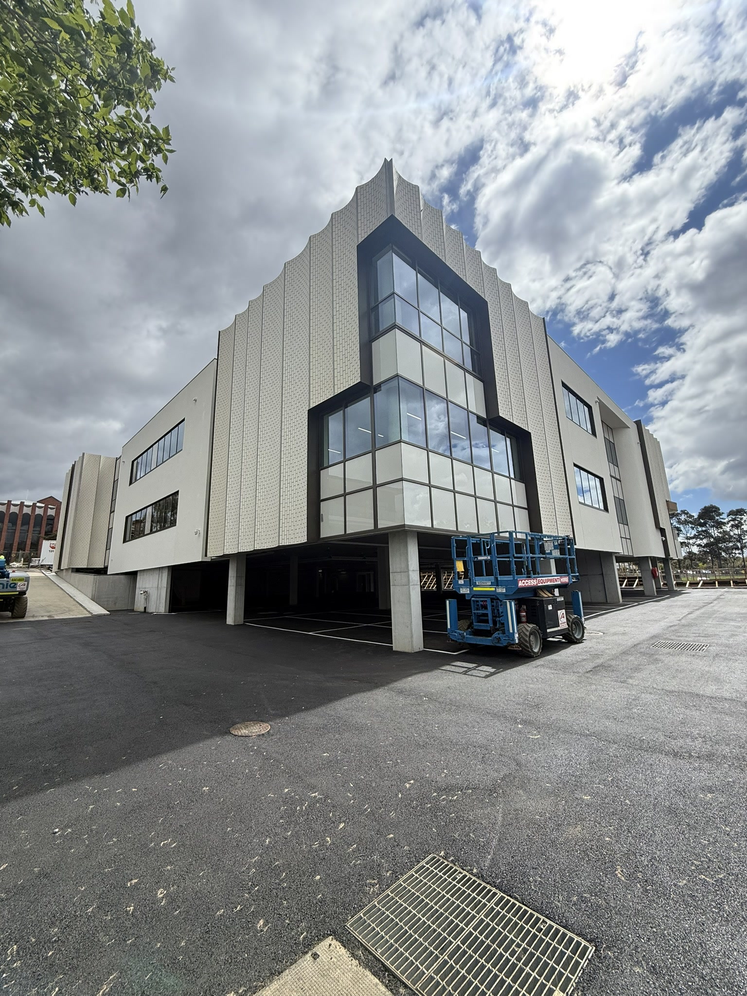 Full facade of the Santa Maria College Year 11 and 12 building