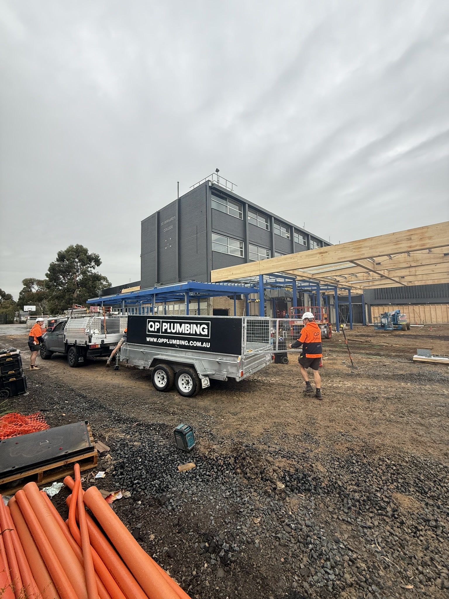 QP trailer and crew at the St Bernards College site