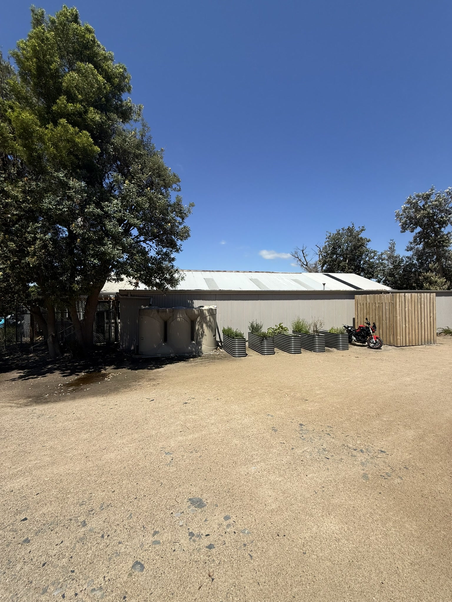Existing Woodleigh College building before re-roofing
